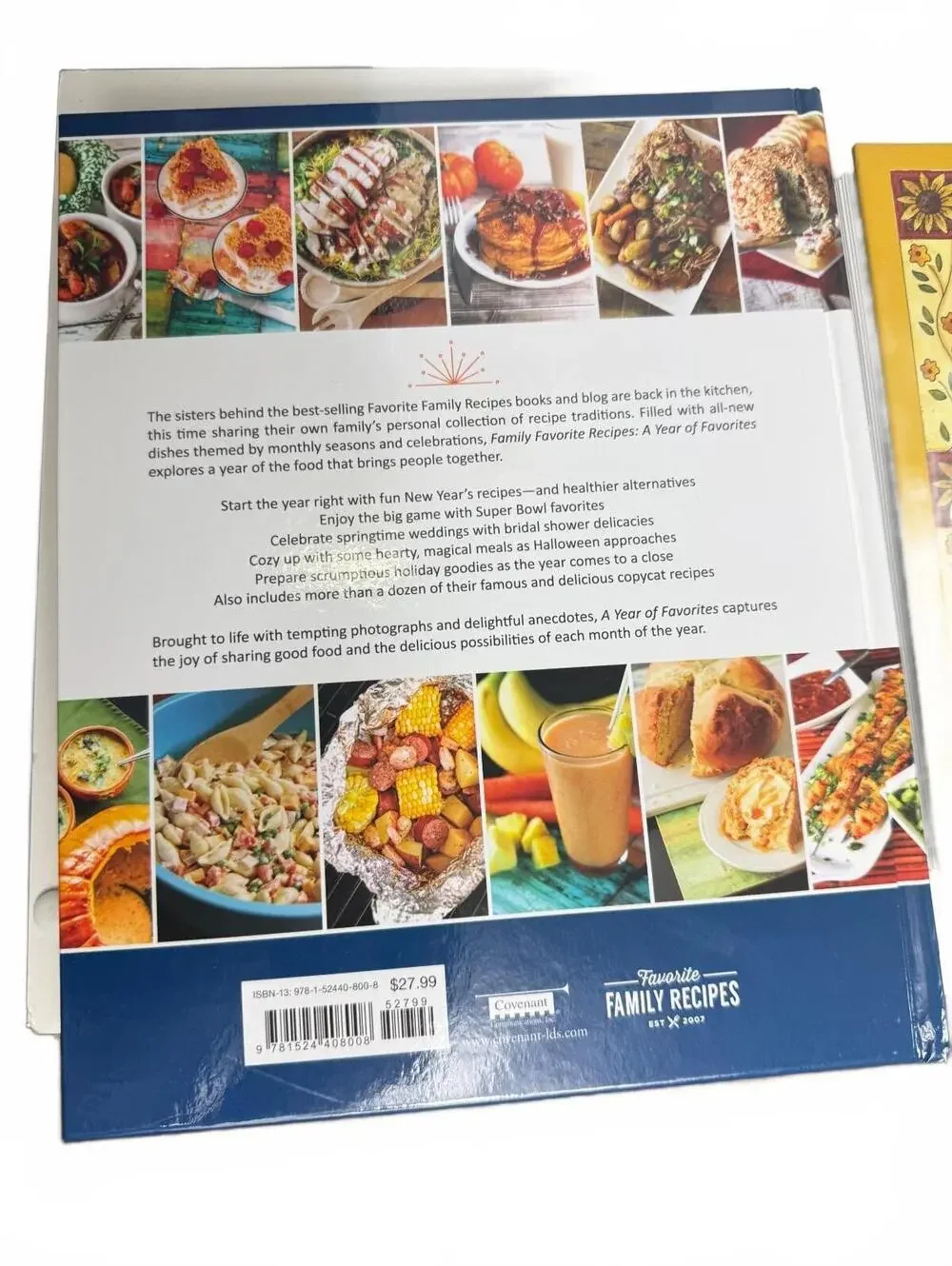 Favorite Family Recipes & Family Dinner Cookbook Set